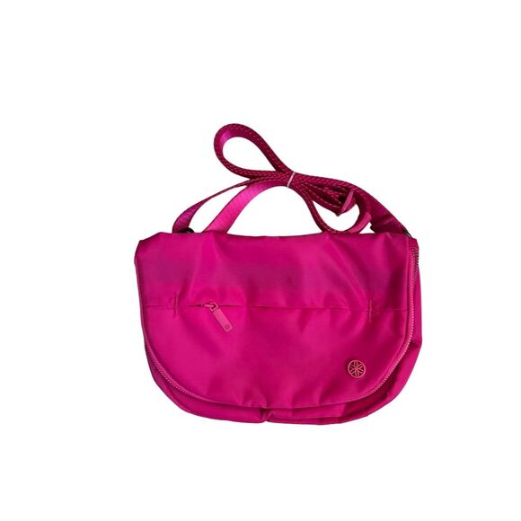 GAIAM Crossbody Bag - Picture 1 of 4